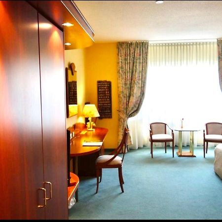 Parkhotel Dallgow-Doeberitz Dış mekan fotoğraf
