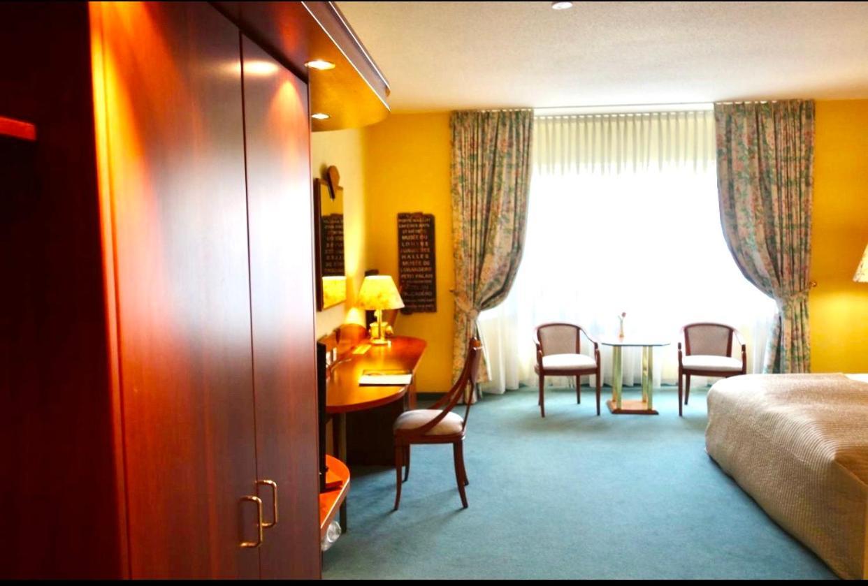 Parkhotel Dallgow-Doeberitz Dış mekan fotoğraf